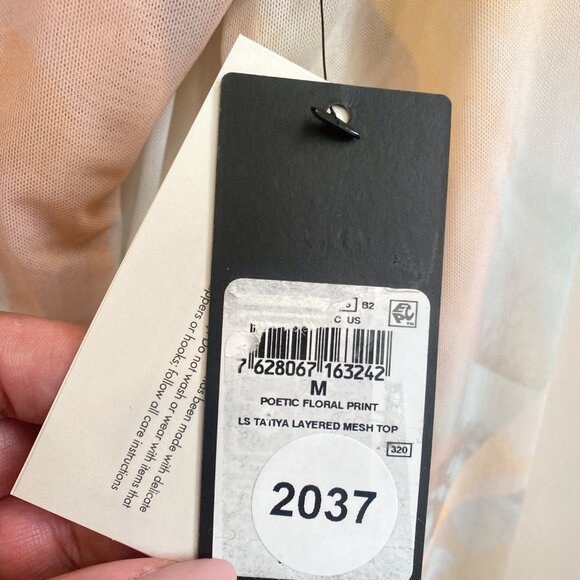 NWT GUESS Tatiya Layered Mesh Top, size Medium - Picture 6 of 11